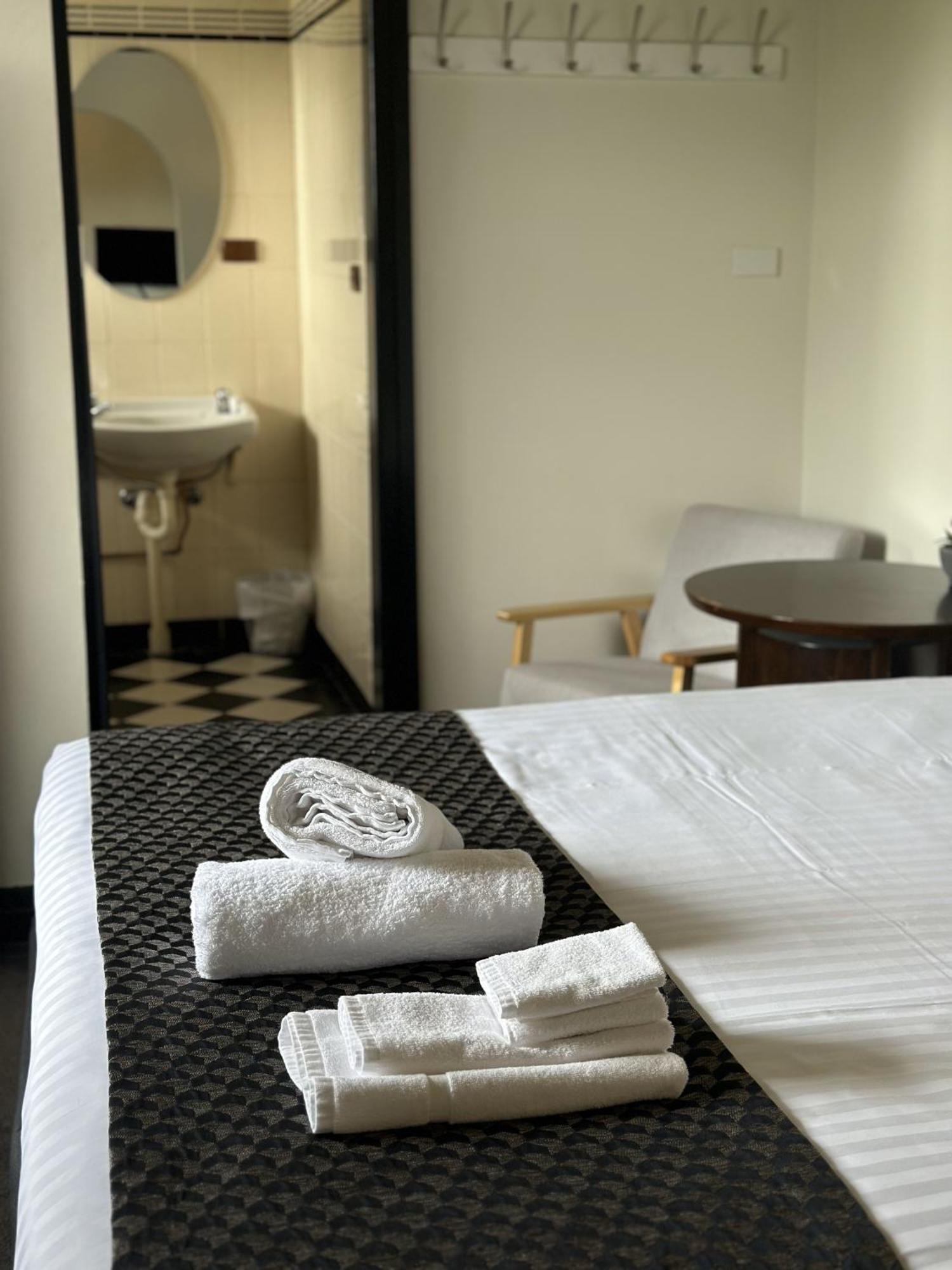 Romano'S Hotel & Suites واجا واجا المظهر الخارجي الصورة